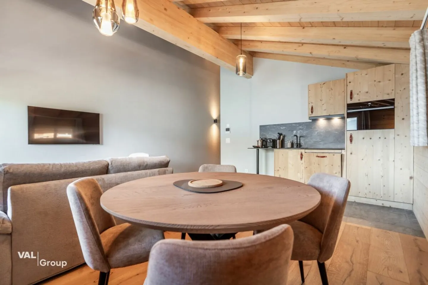 Penthouse 3,5 Zimmer Ski-in/Ski-out im Herzen der 4 Täler - Foto 3 von 13