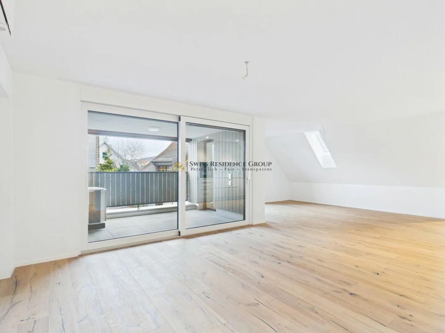 Exklusiver Erstbezug - 3.5-Zimmer-Neubauwohnung mit Loggia, Klimaanlage &amp; Premium-Ausstattung - Photo 3 of 13