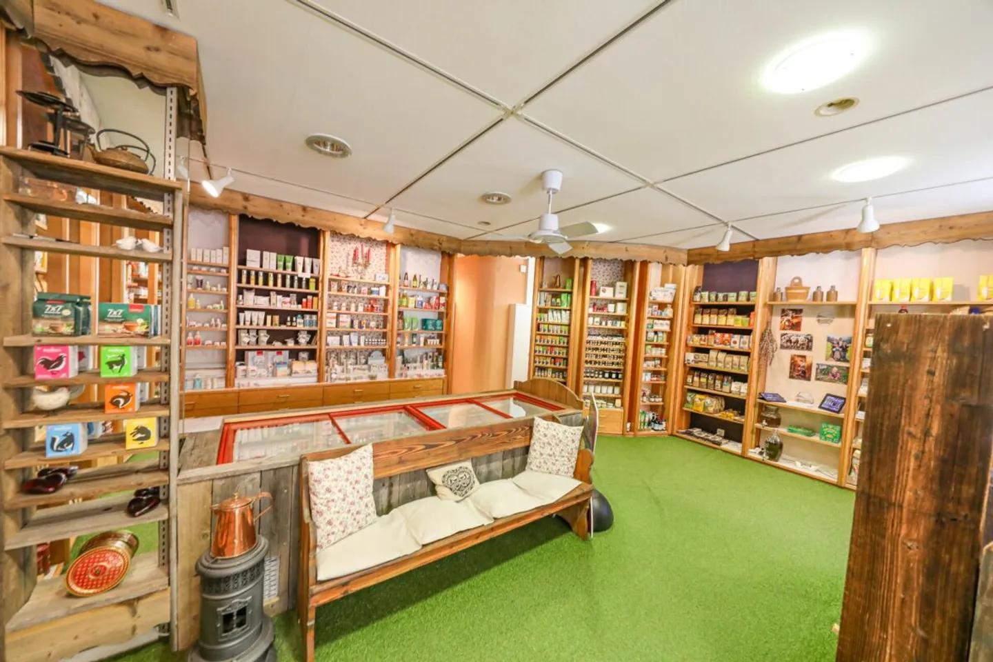 Gewerbefläche mit Lagerraum - Foto 3 von 7