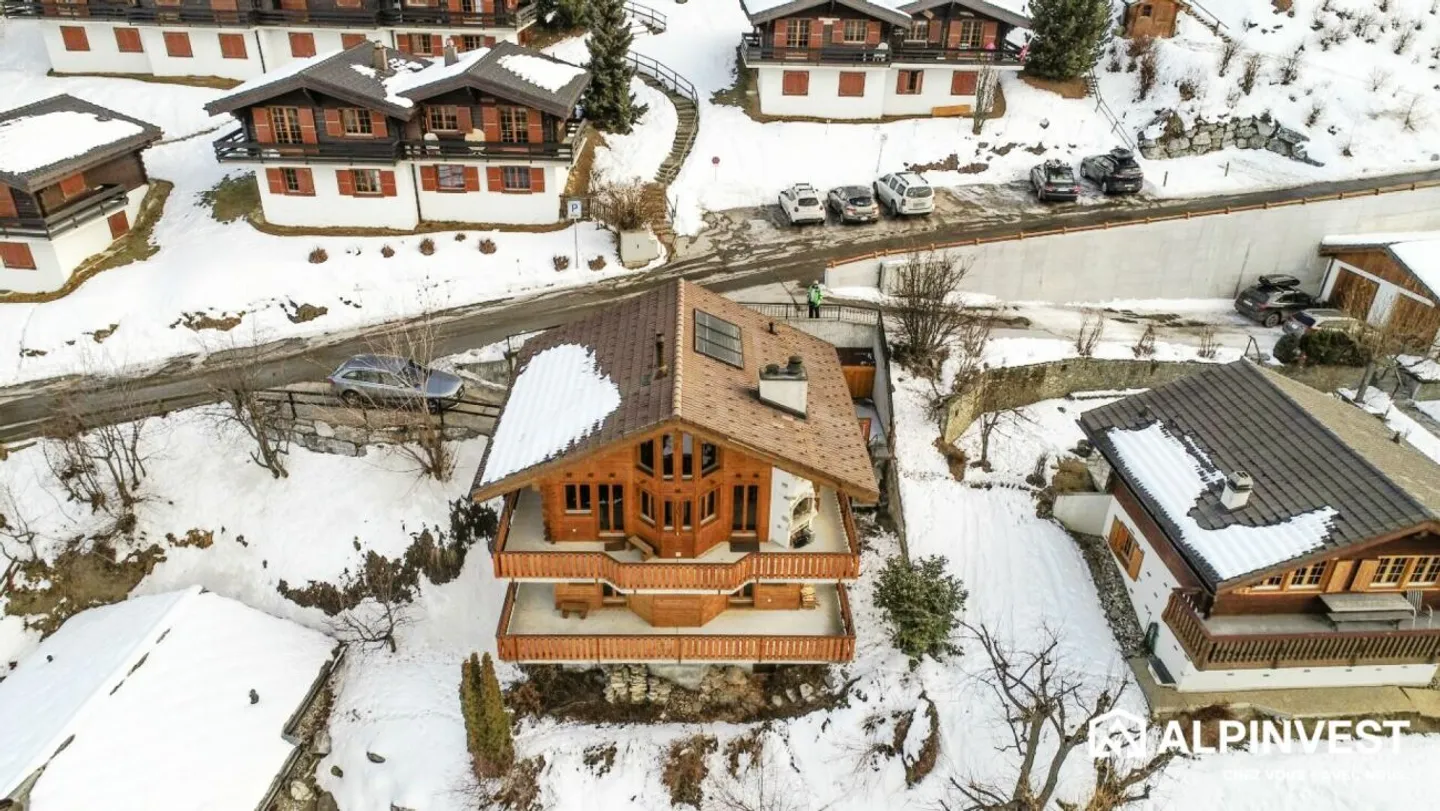 Chalet La Cîme à louer à l'année! - Photo 13 of 13