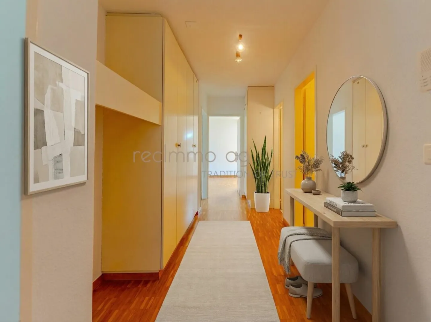 4.5-room apartment with balcony and attractive renovation potential - Photo 3 of 11