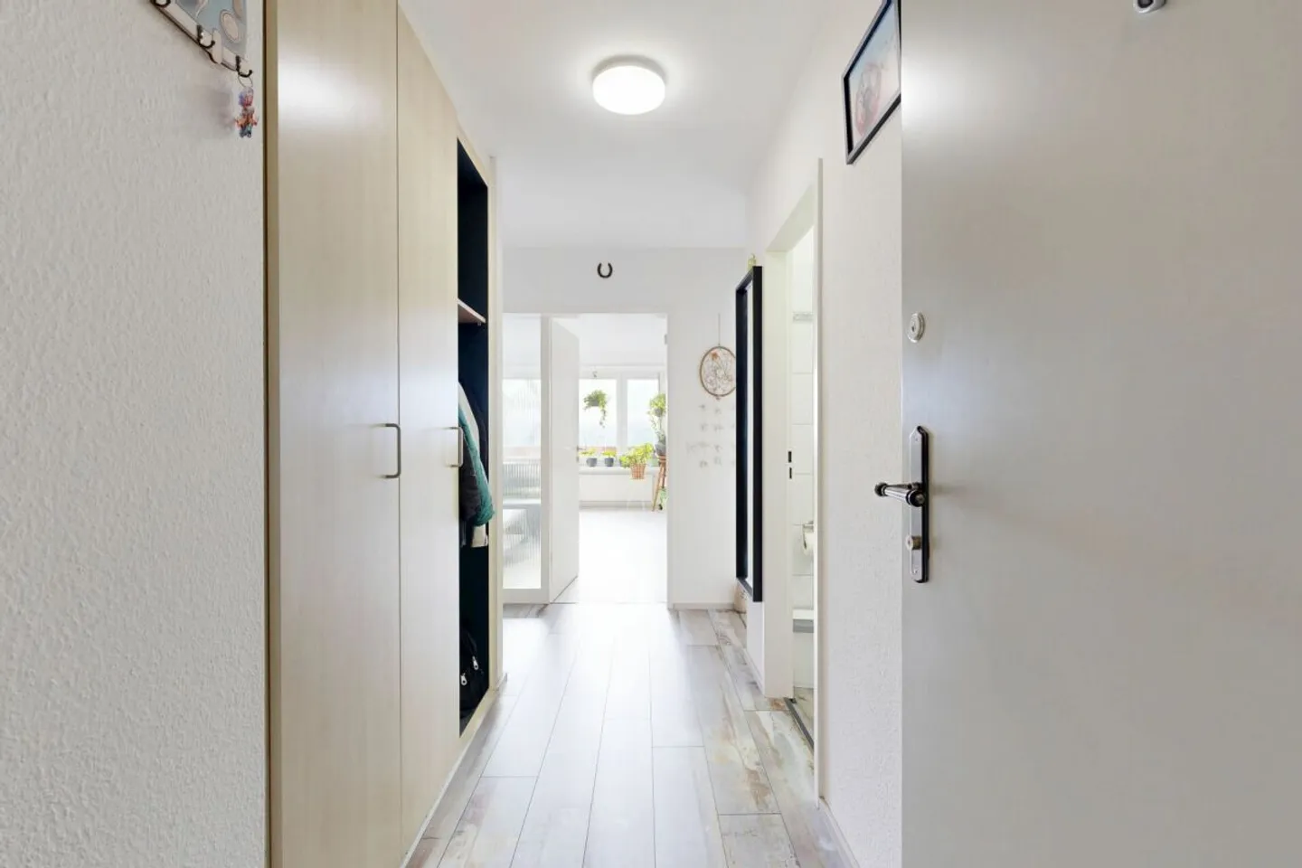 Affordable condominium with a wide view - Photo 5 of 13