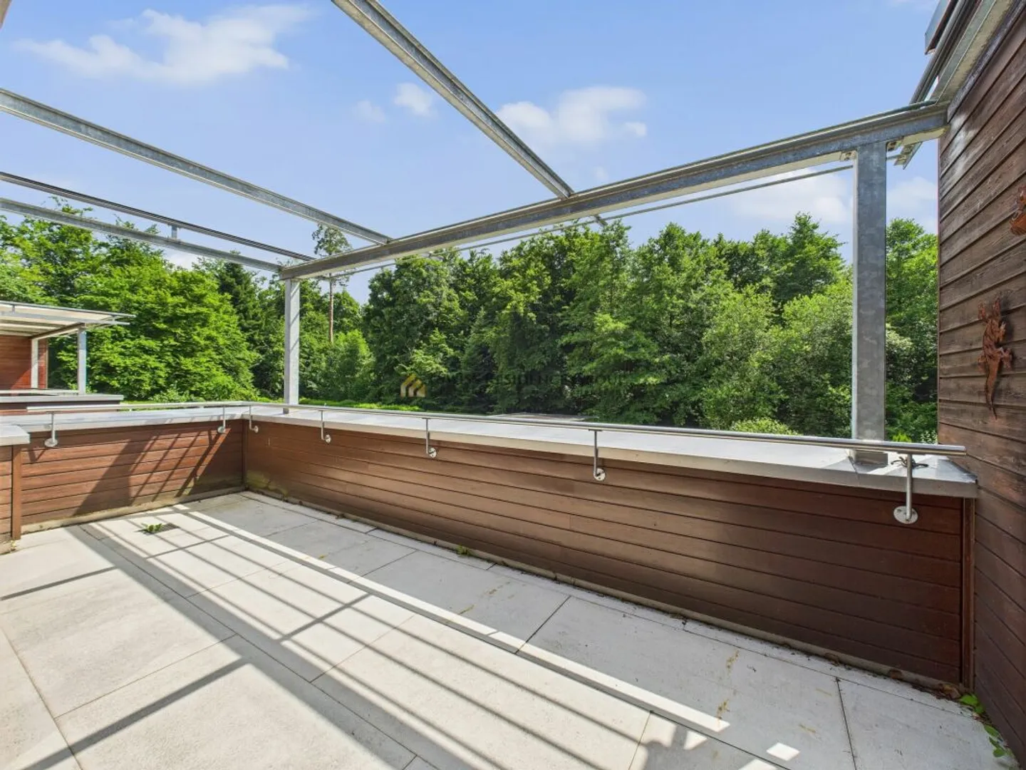 Duplex exclusif avec jardin - Photo 5 sur 13