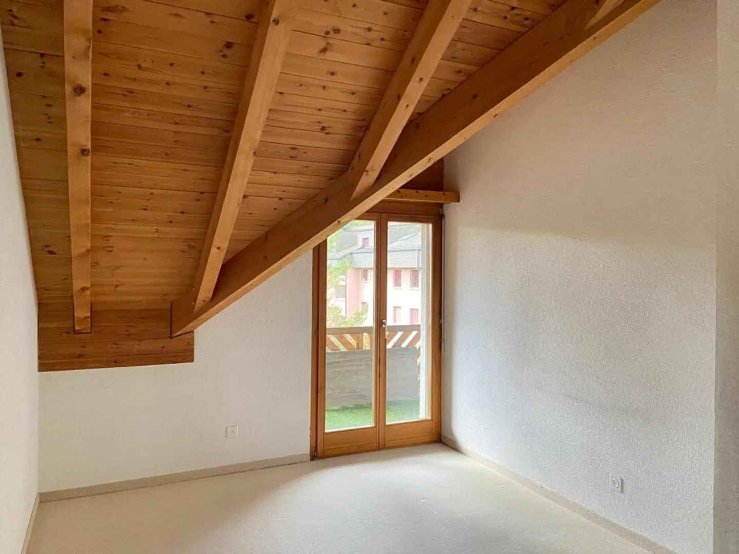 Charmante Dachwohnung in Werdenberg - Foto 8 von 12