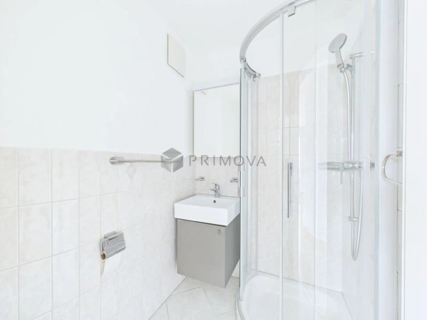 A Maisonette Dream with Many Extras - Photo 8 of 11