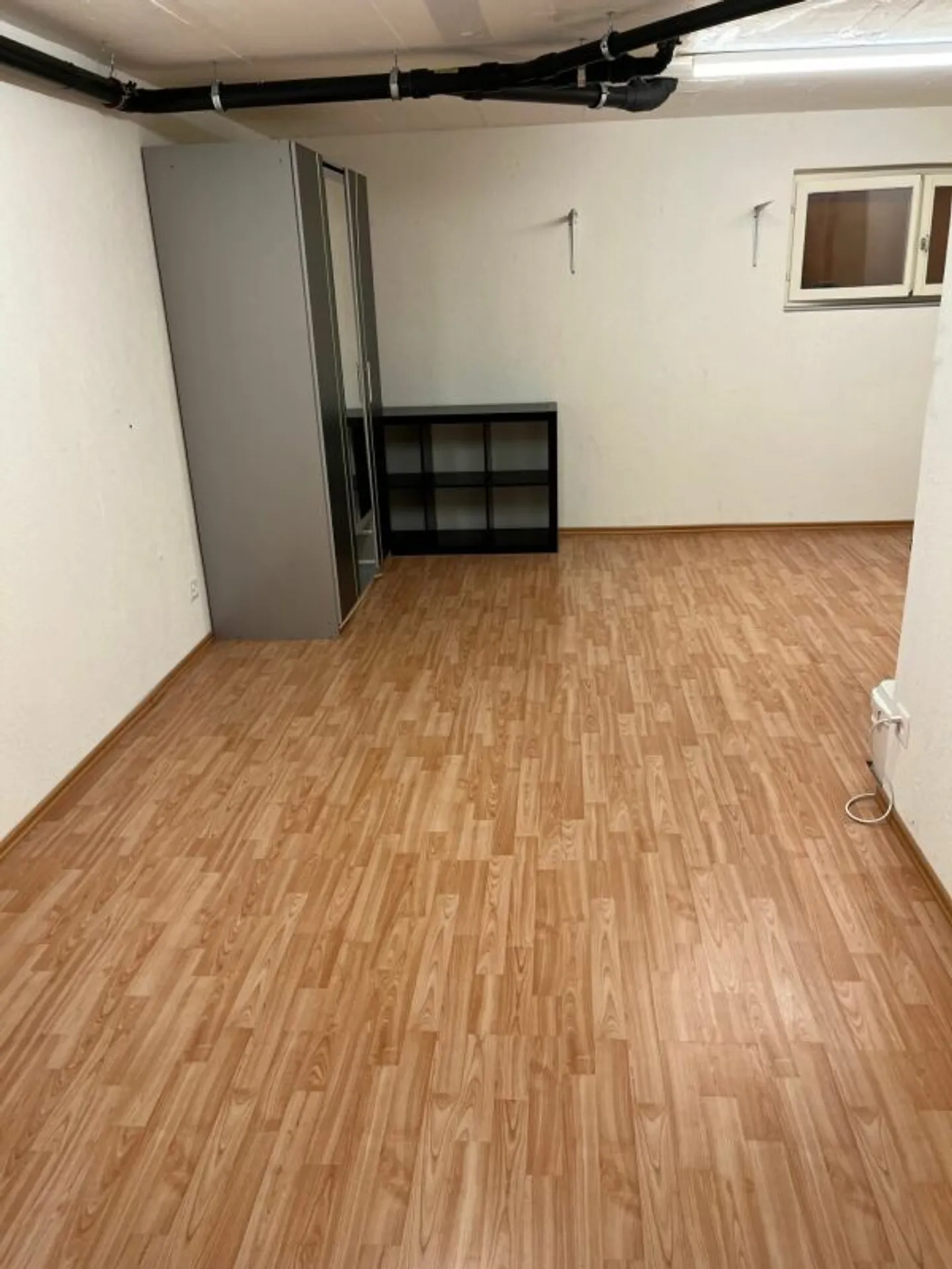 Geräumiger Bastelraum mieten - Foto 2 von 5