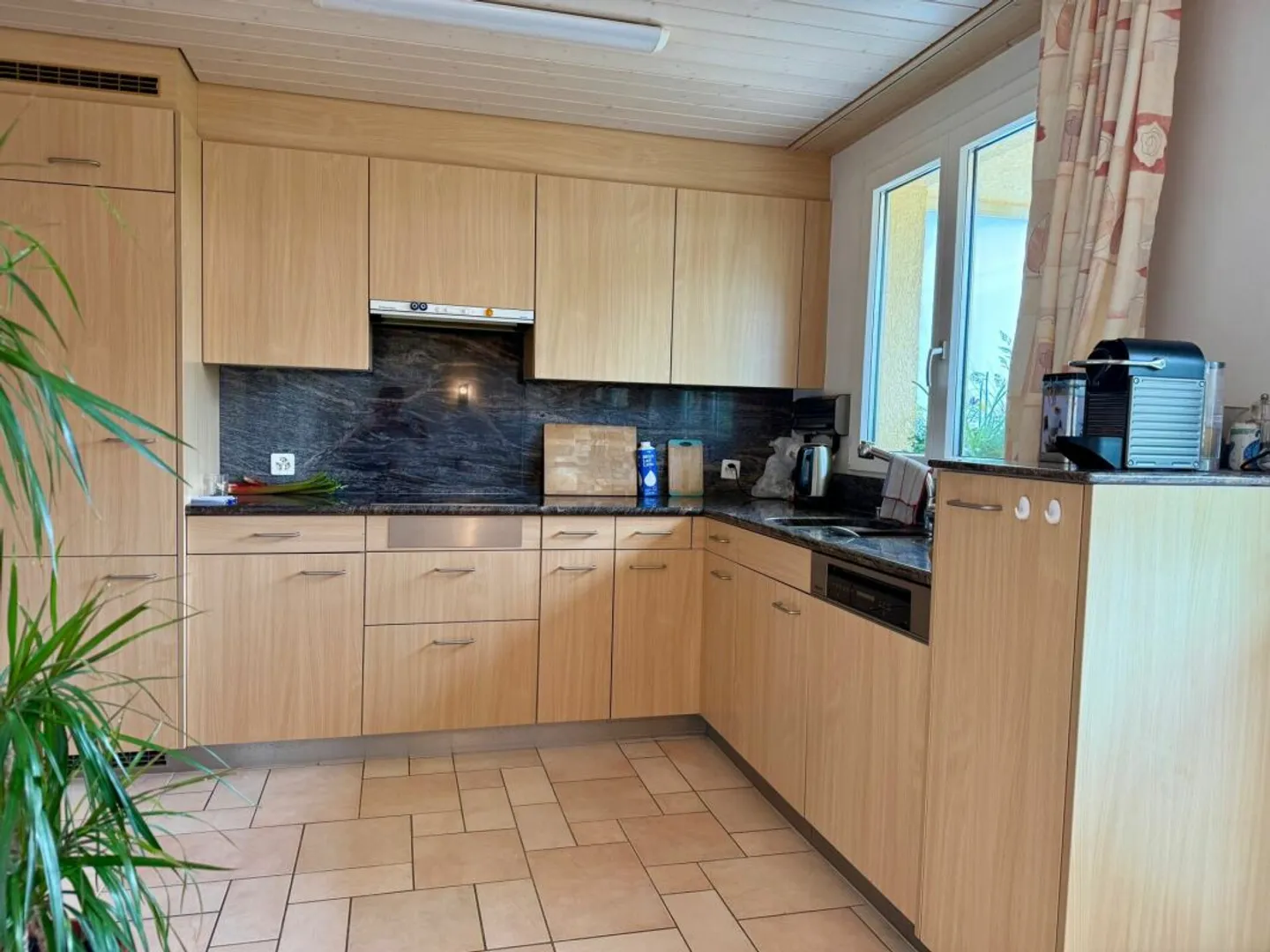 Casa a schiera angolare di 4,5 locali con pergola e bellissimo giardino - Foto 5 di 7