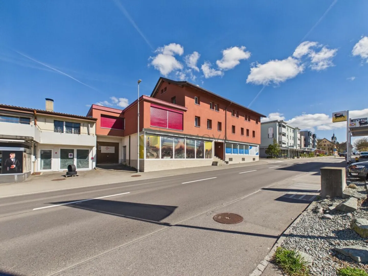 Modernes Mehrfamilienhaus Investition - Foto 1 von 13