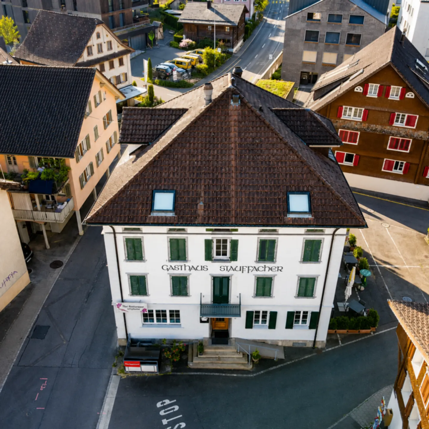 Investissement attractif dans un emplacement central - Photo 2 sur 8