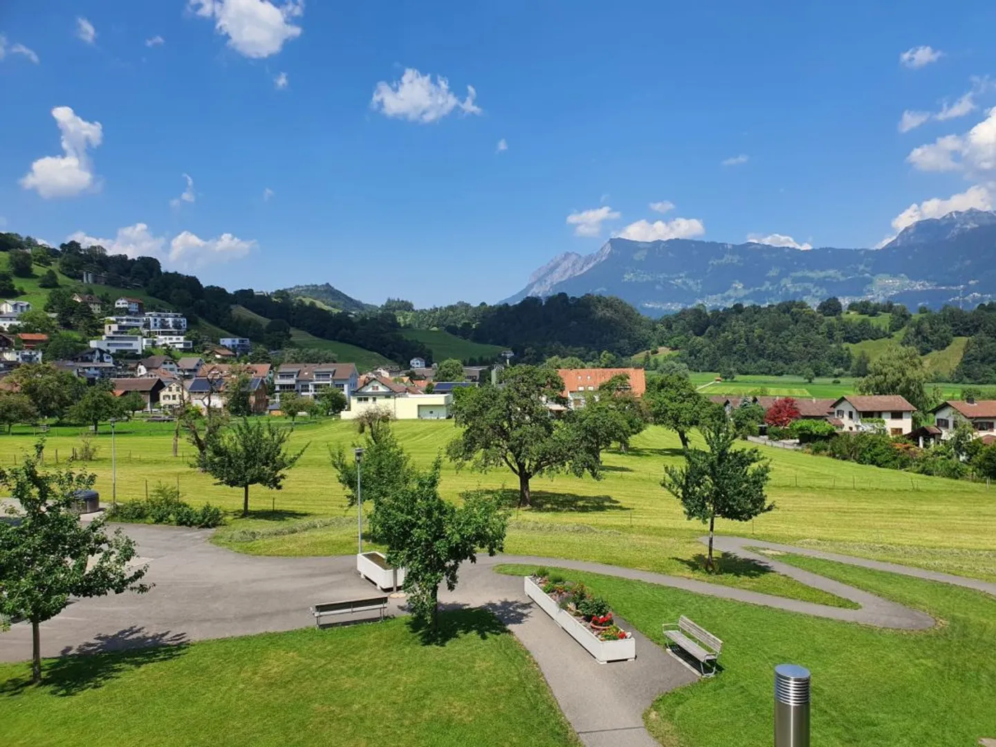 Moderno appartamento di 2,5 stanze con bel balcone in un alloggio assistito - Foto 9 di 9