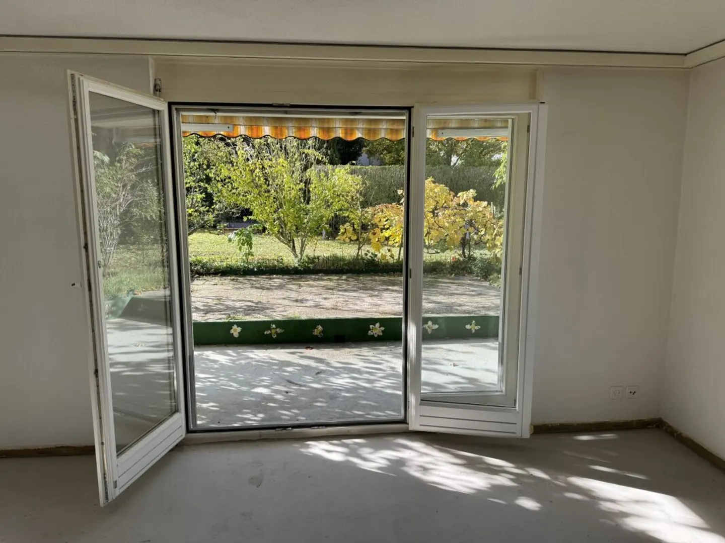 Renovated Apartment with Garden - Photo 7 of 9