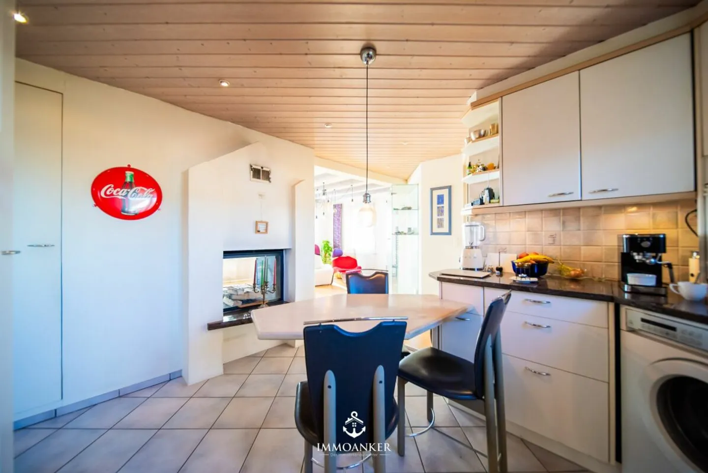 Vivre, Travailler ou Louer - Maison de 7,5 pièces avec part commerciale et potentiel polyvalent - Photo 6 sur 13