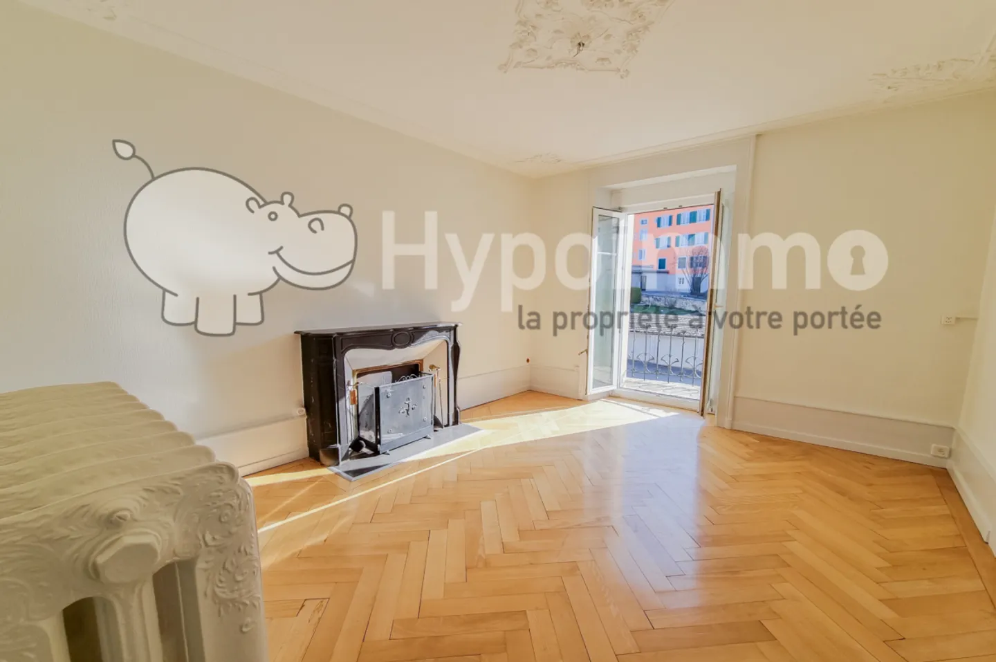 Beautiful 4-room apartment on the 1st floor with garage - Photo 1 of 12
