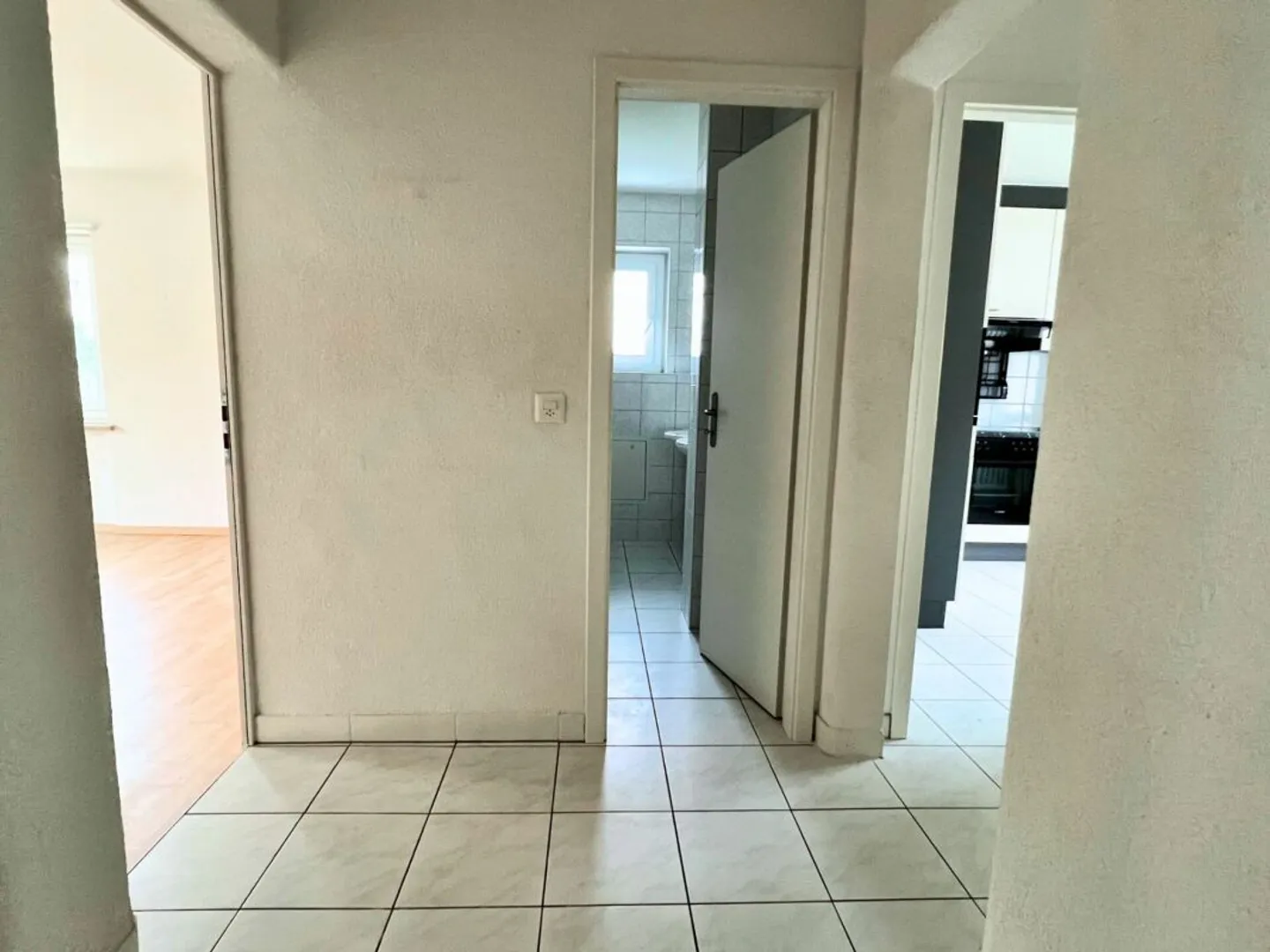 3-room apartment with balcony - Photo 7 of 10