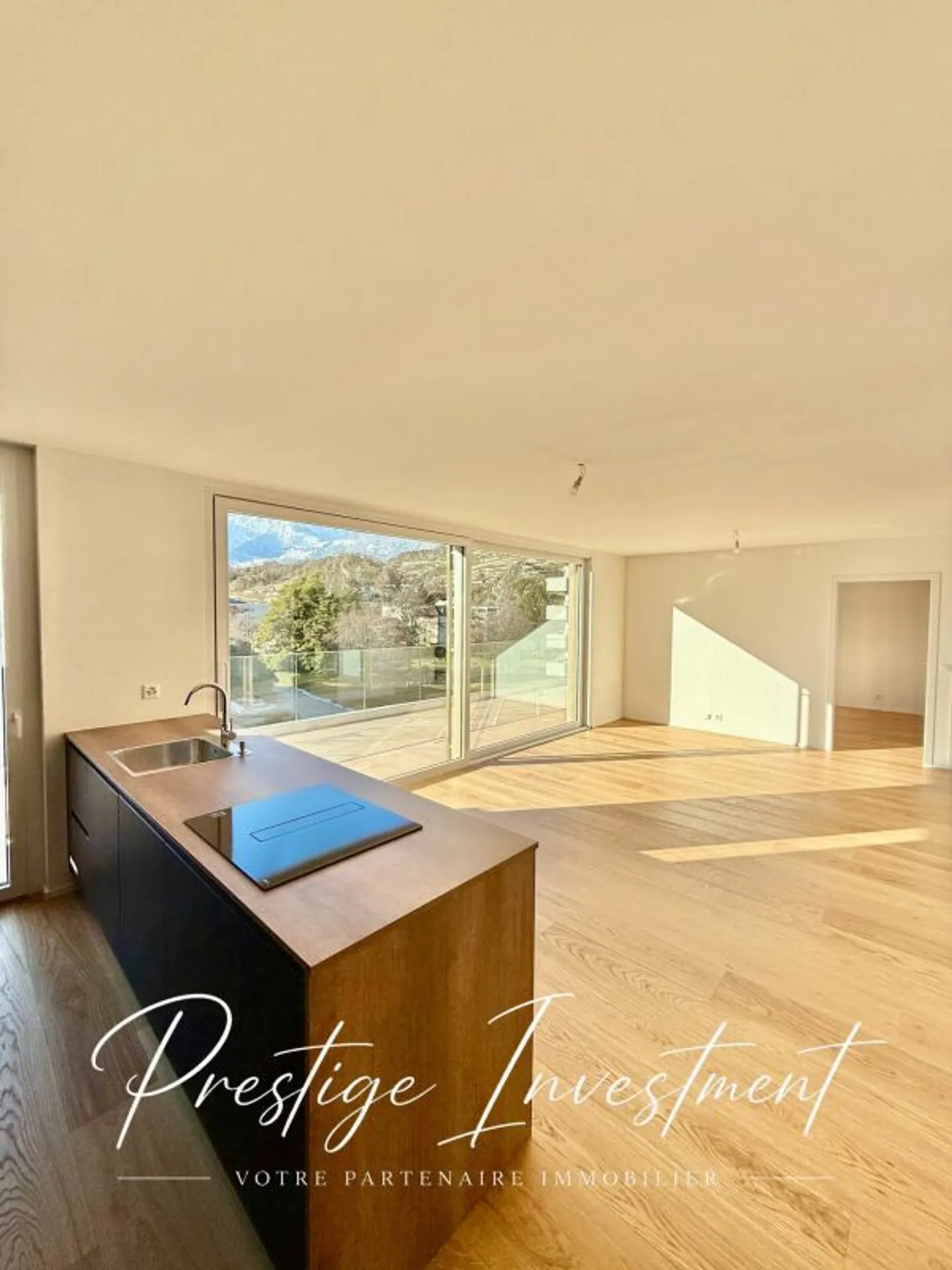 ATTIC 3.5 ROOMS - YIELD 4.5% - SION - Photo 1 of 13