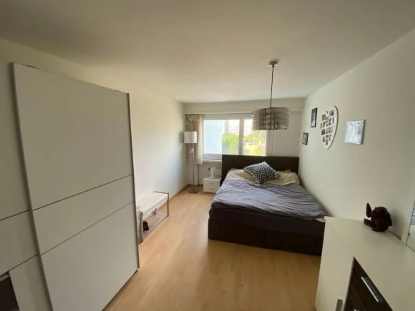 Helle Wohnung mit Balkon - Foto 5 von 7