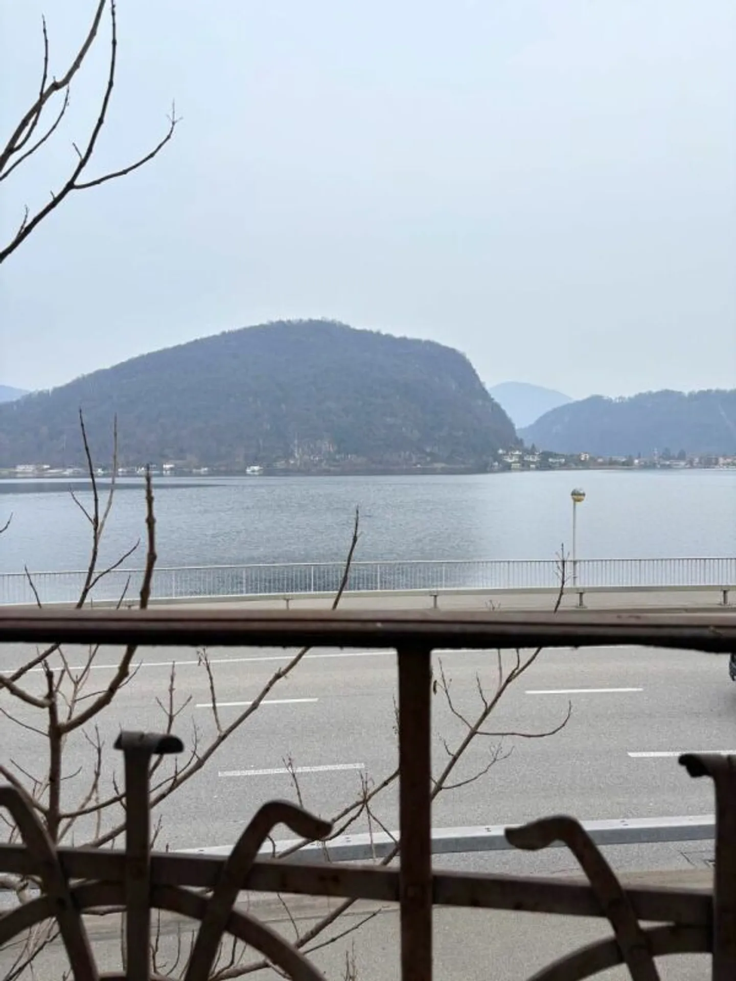 PROPRIÉTÉ GÉNÉRANT DES REVENUS - IMMEUBLE POUR ÉTUDIANTS ET TRAVAILLEURS - Photo 1 sur 8