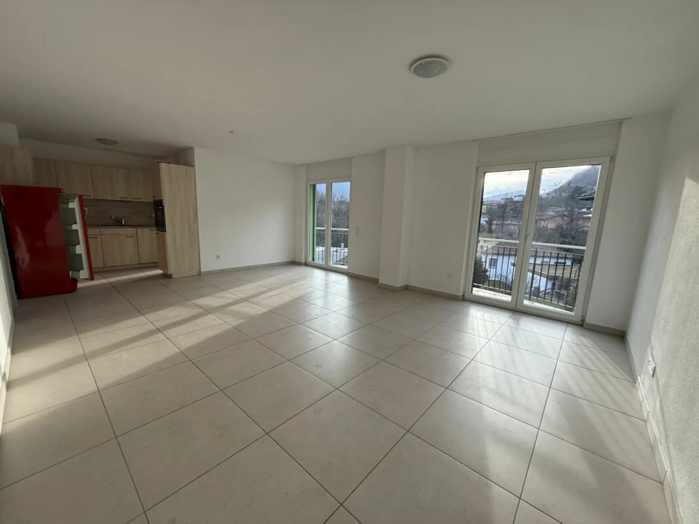 Appartamento moderno a Gorduno - Foto 1 di 7