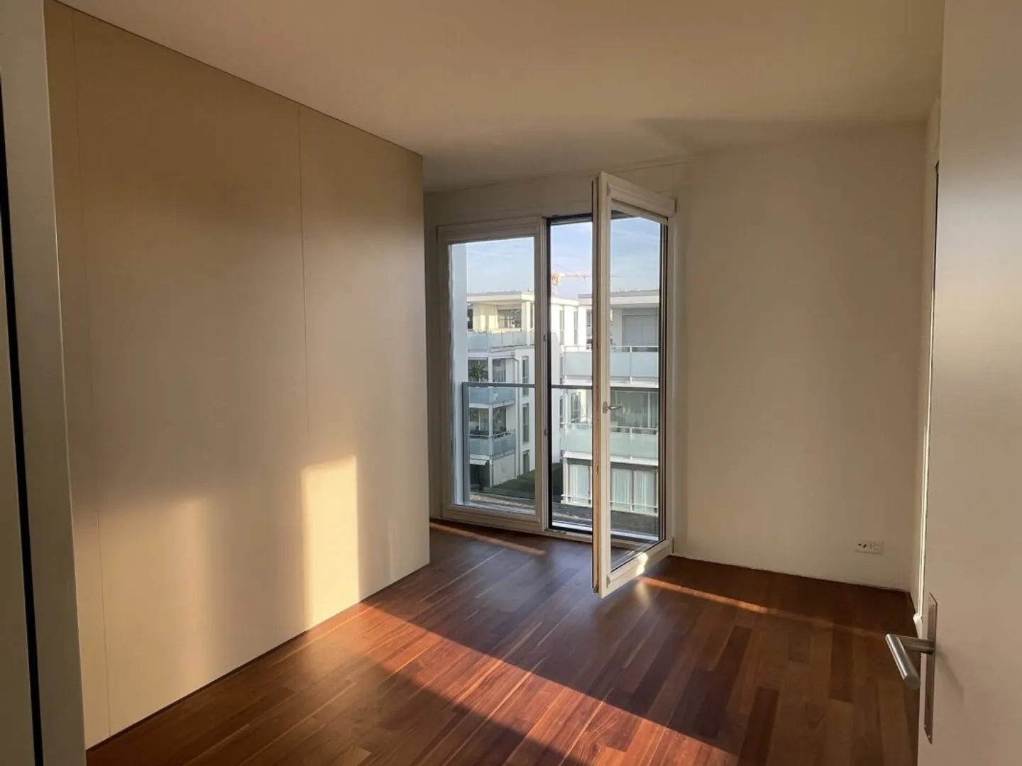 Exklusive 4.5-Zimmer-Attikawohnung in Cham - Photo 11 sur 13