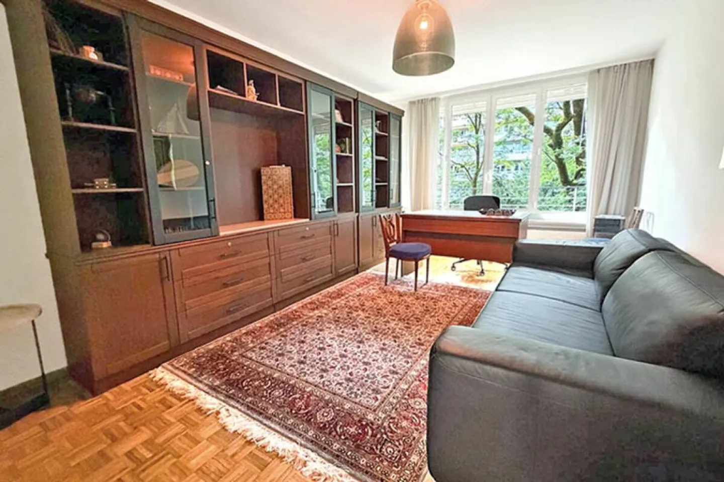 Beautiful spacious apartment with two balconies - Photo 13 of 13