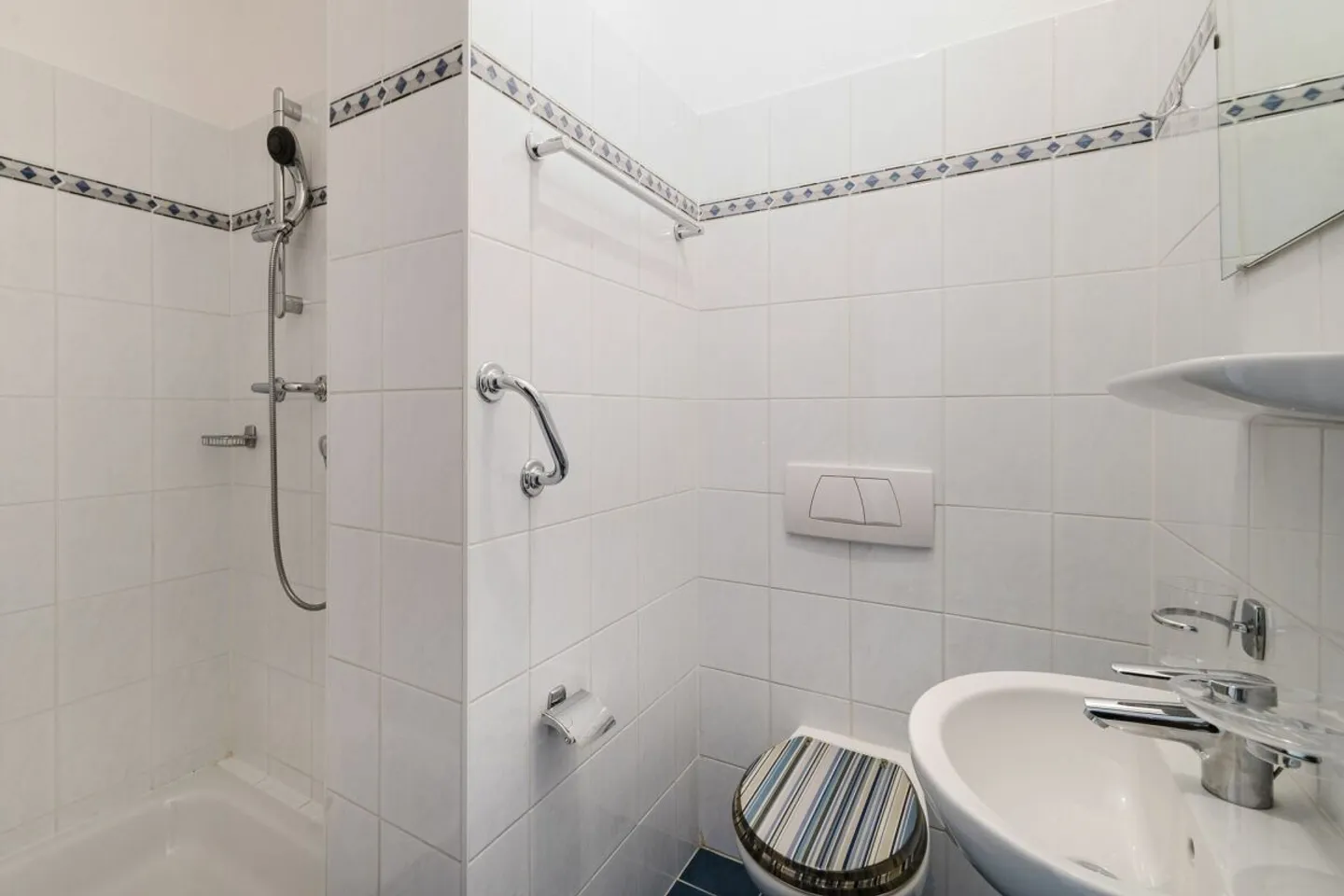Helles Apartment in strategischer Lage in Lugano - Foto 11 von 13