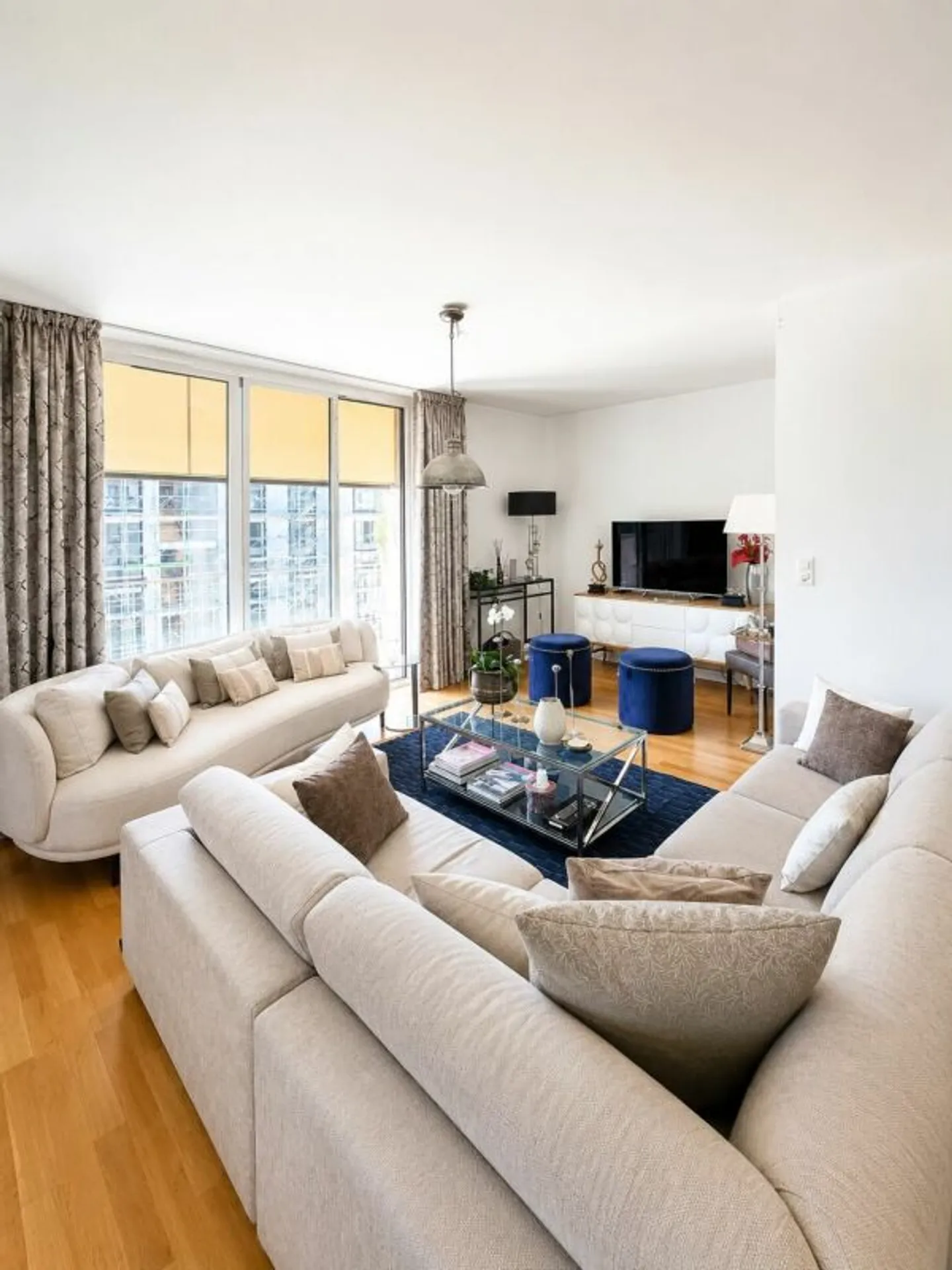 Beautiful furnished apartment - 100m2 - Photo 2 of 13
