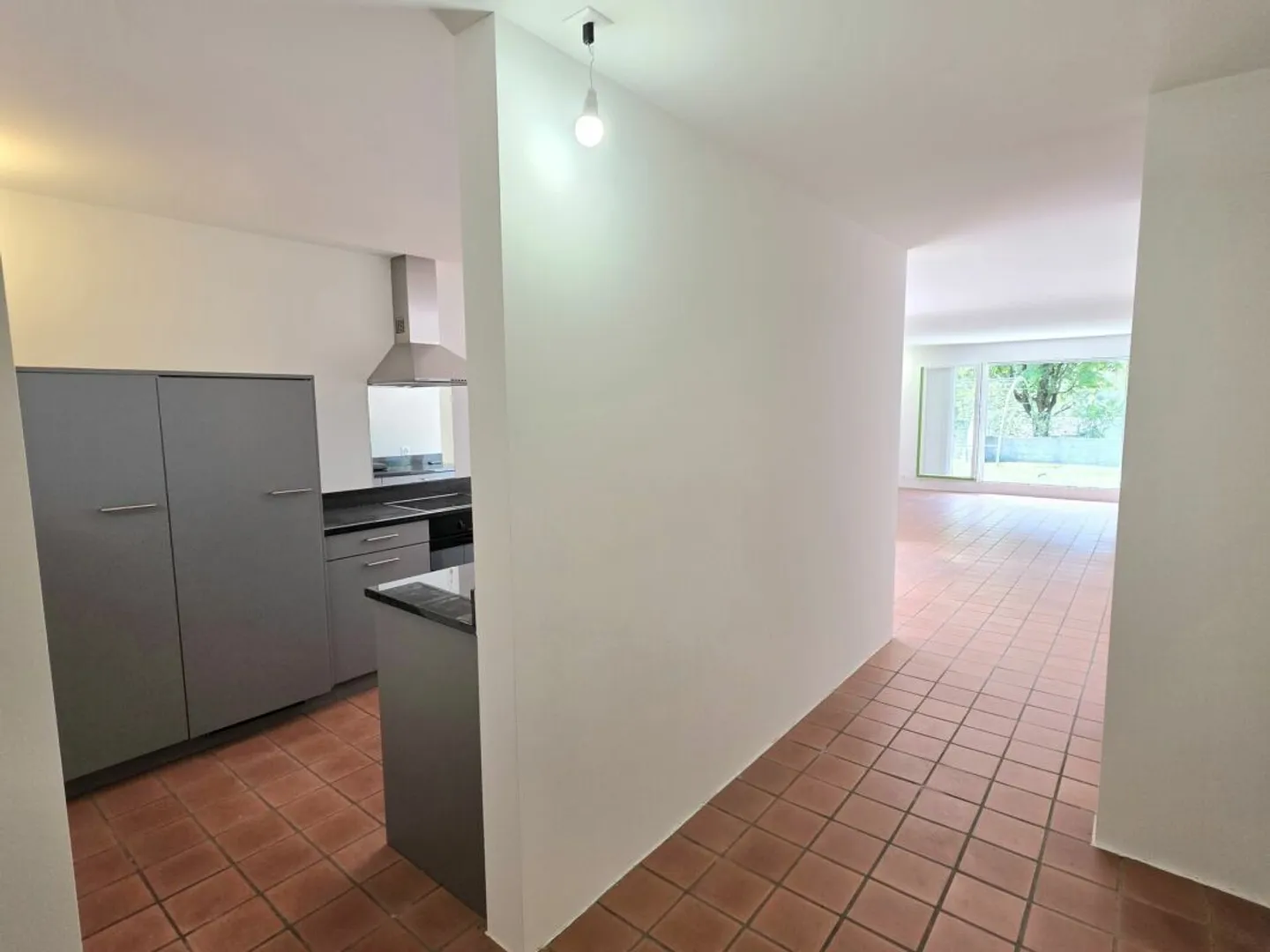 Vivere come in una casa unifamiliare - con giardino di 150 m² - Foto 13 di 13
