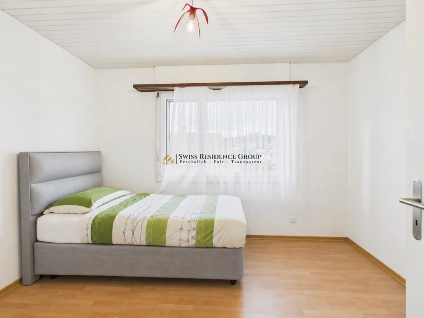 Renovated with fireplace and sun terrace in Dulliken - Photo 5 of 13