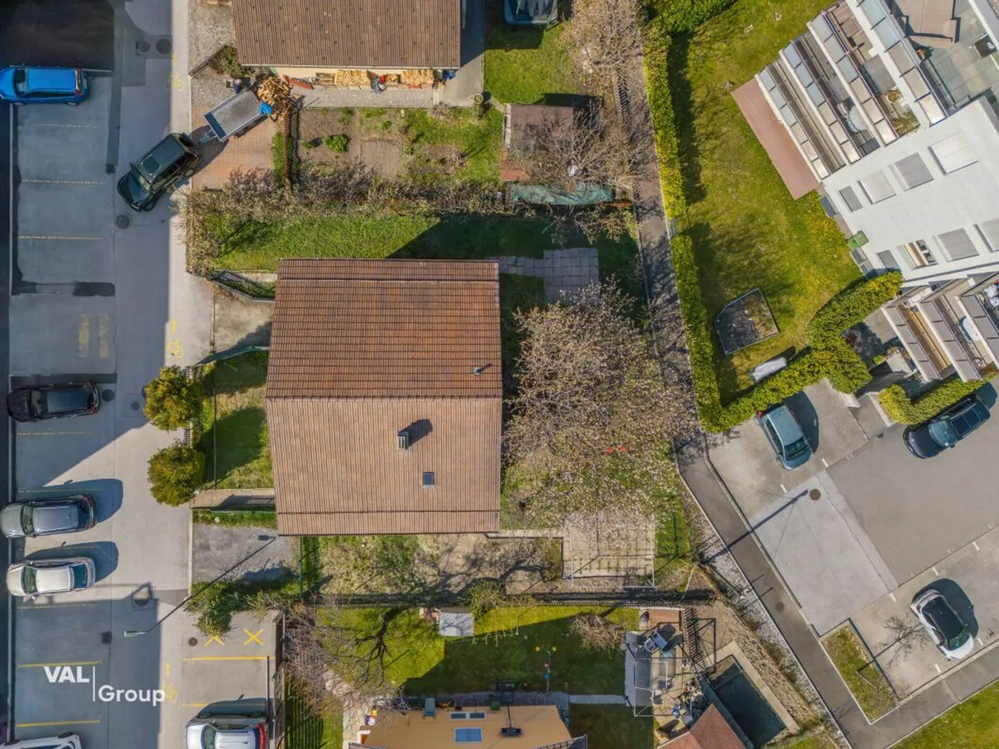 Un bien rare au coeur de Champsec, entre rendement et potentiel - Foto 2 von 13