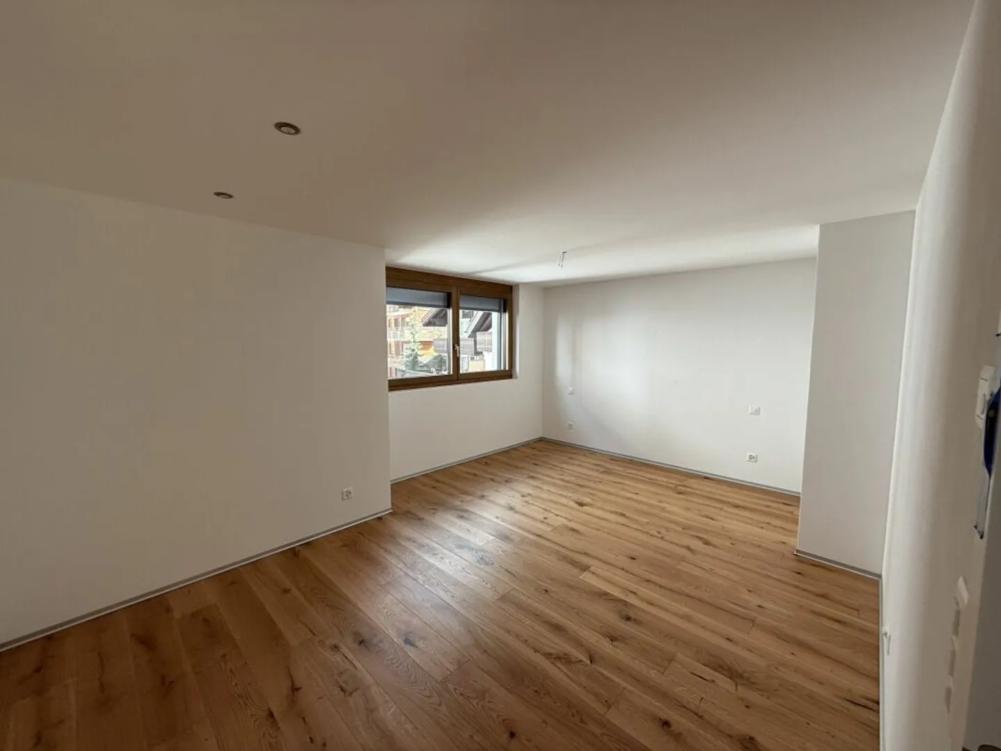 Appartement de 4.5 pièces de standing neuf - Première résidence - Résidence principale - Photo 3 sur 12