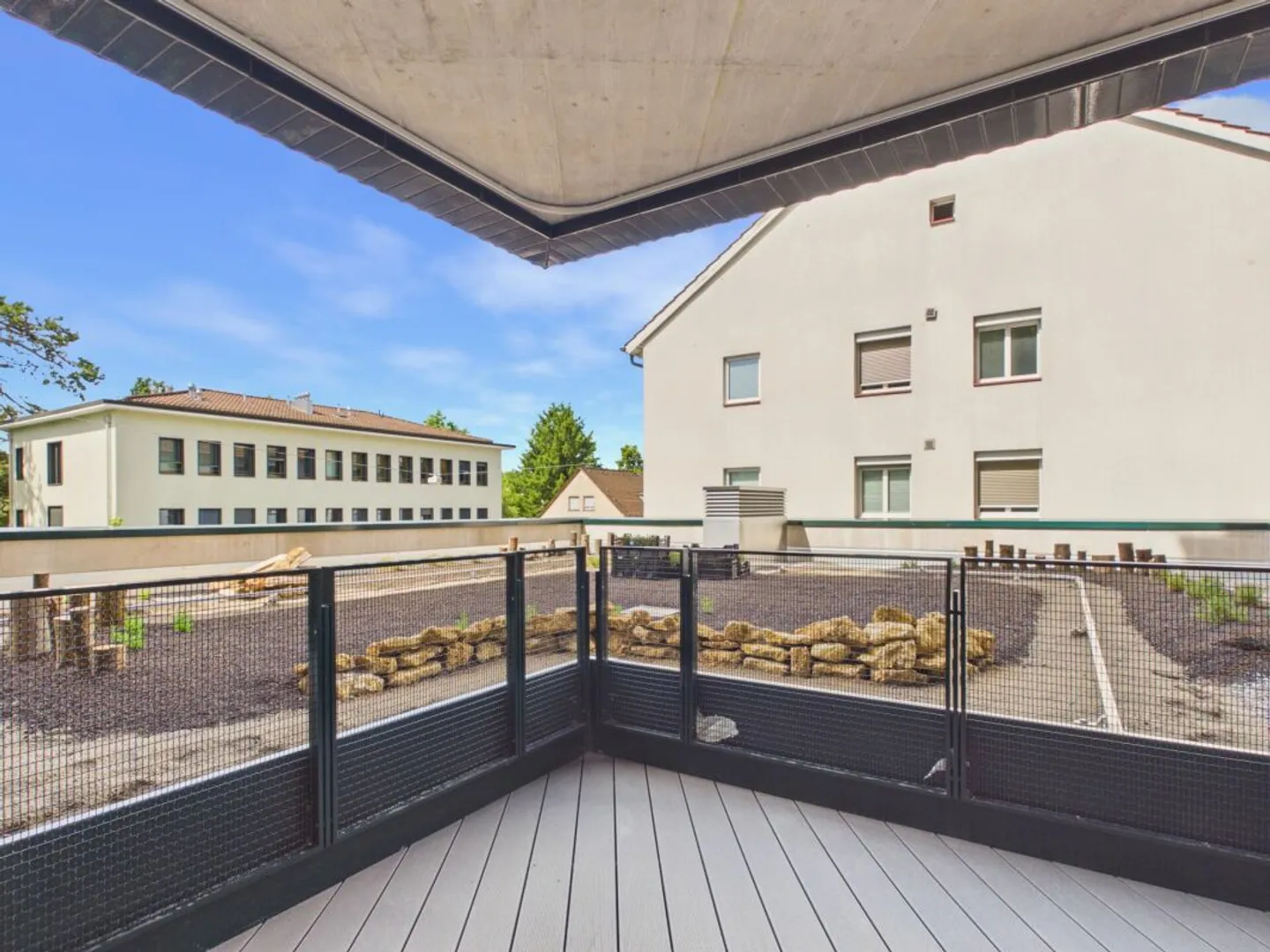 Modernes Apartment mit Balkon - Foto 12 von 12
