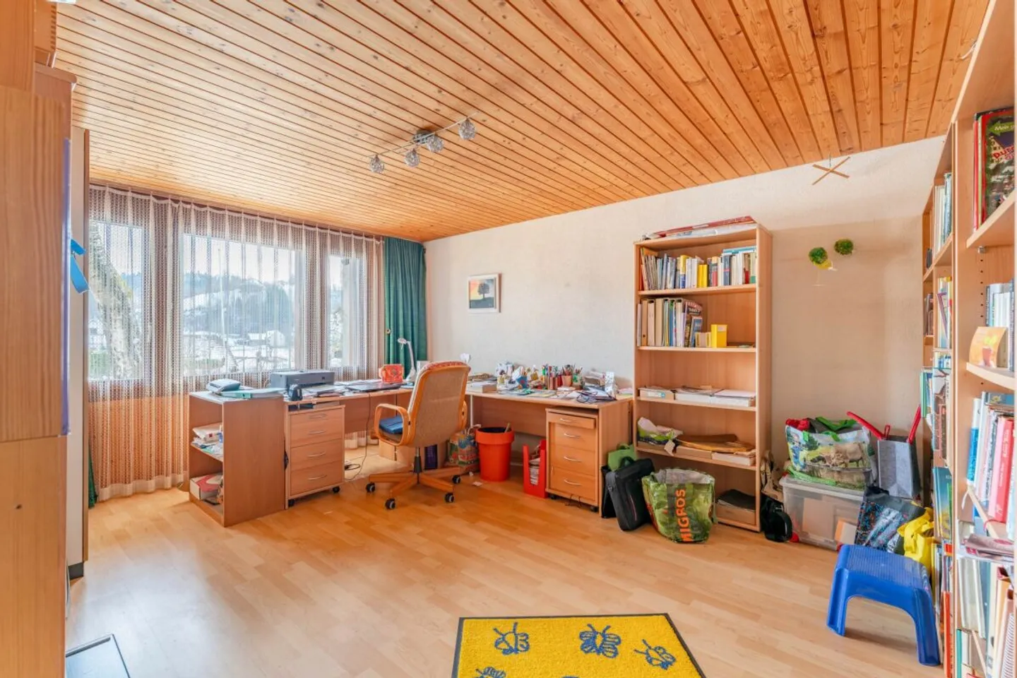 Quiet - well-kept - spacious - 5.5-room terraced house - Photo 7 of 13