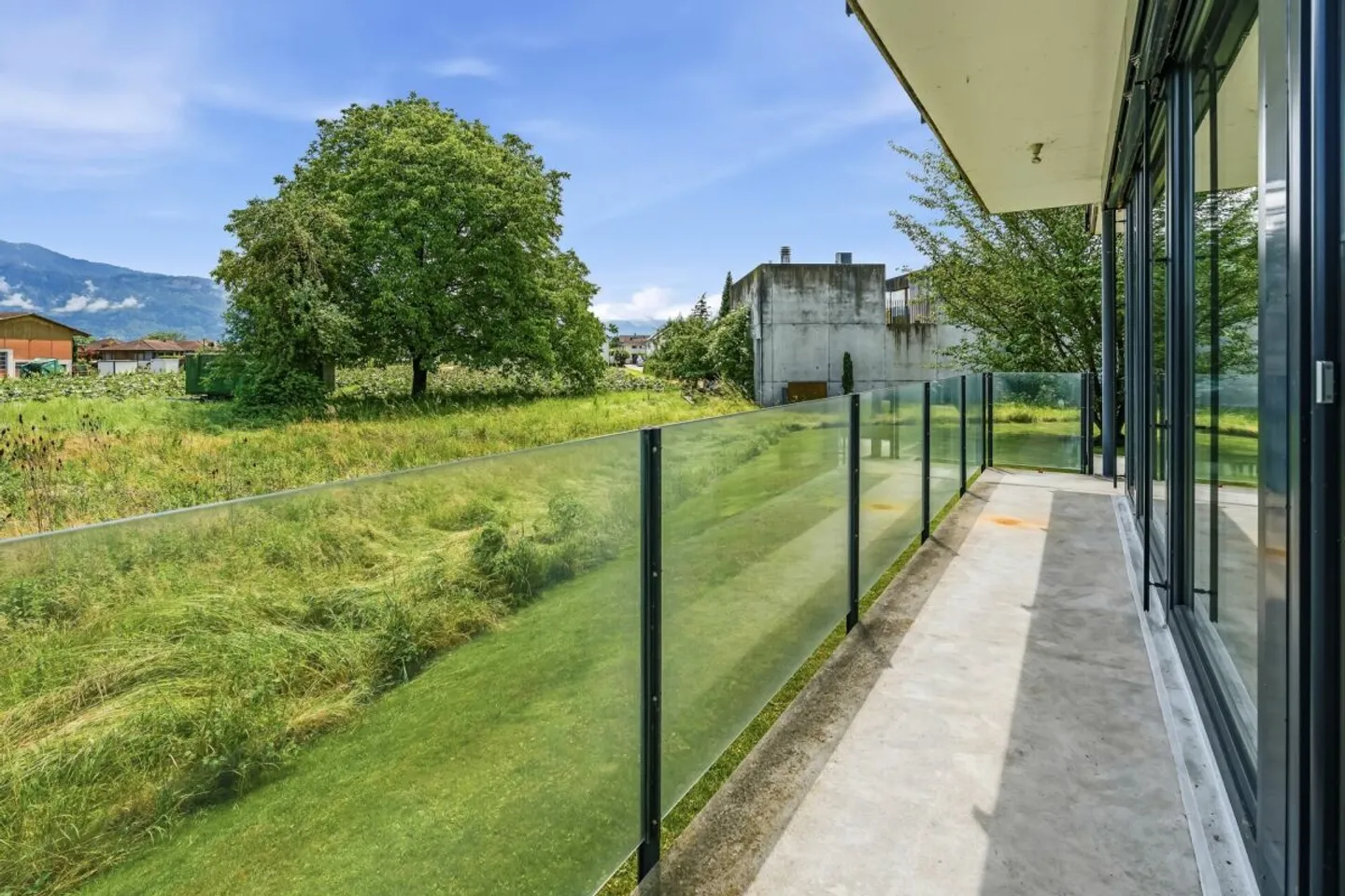 Magnifique appartement de jardin dans un quartier résidentiel très calme - Photo 9 sur 13