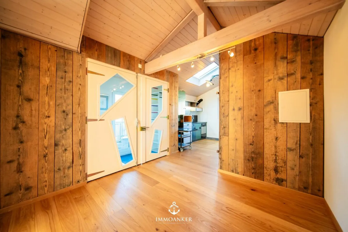 Vivre, Travailler ou Louer - Maison de 7,5 pièces avec part commerciale et potentiel polyvalent - Photo 7 sur 13