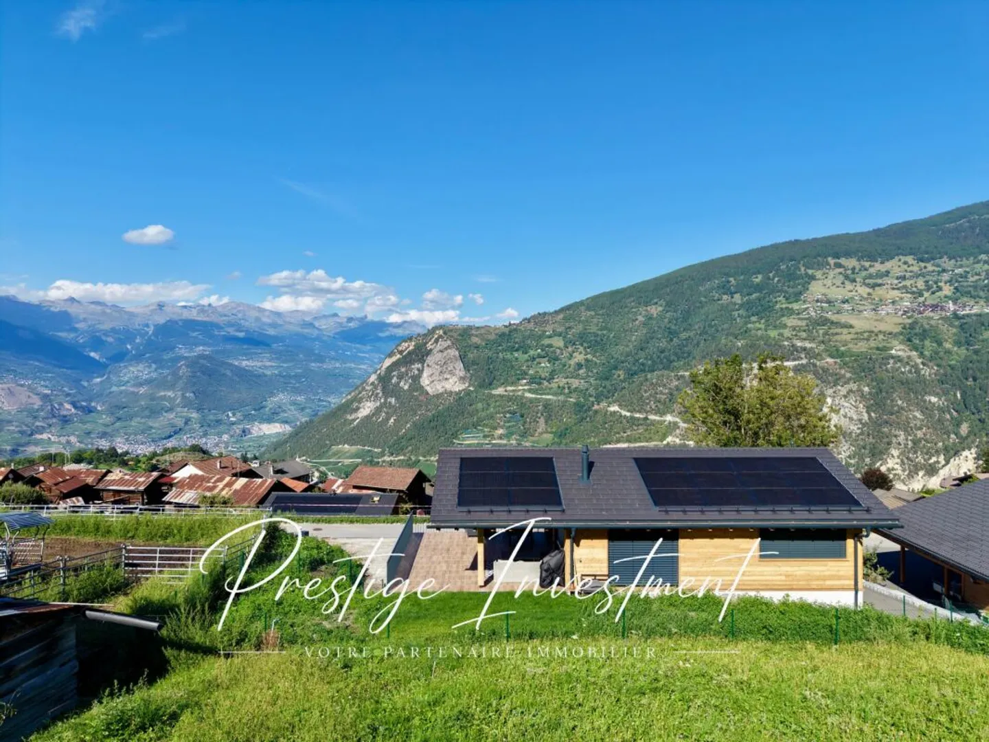 VILLA AU COEUR DE LA NATURE - VEX - Photo 2 of 13