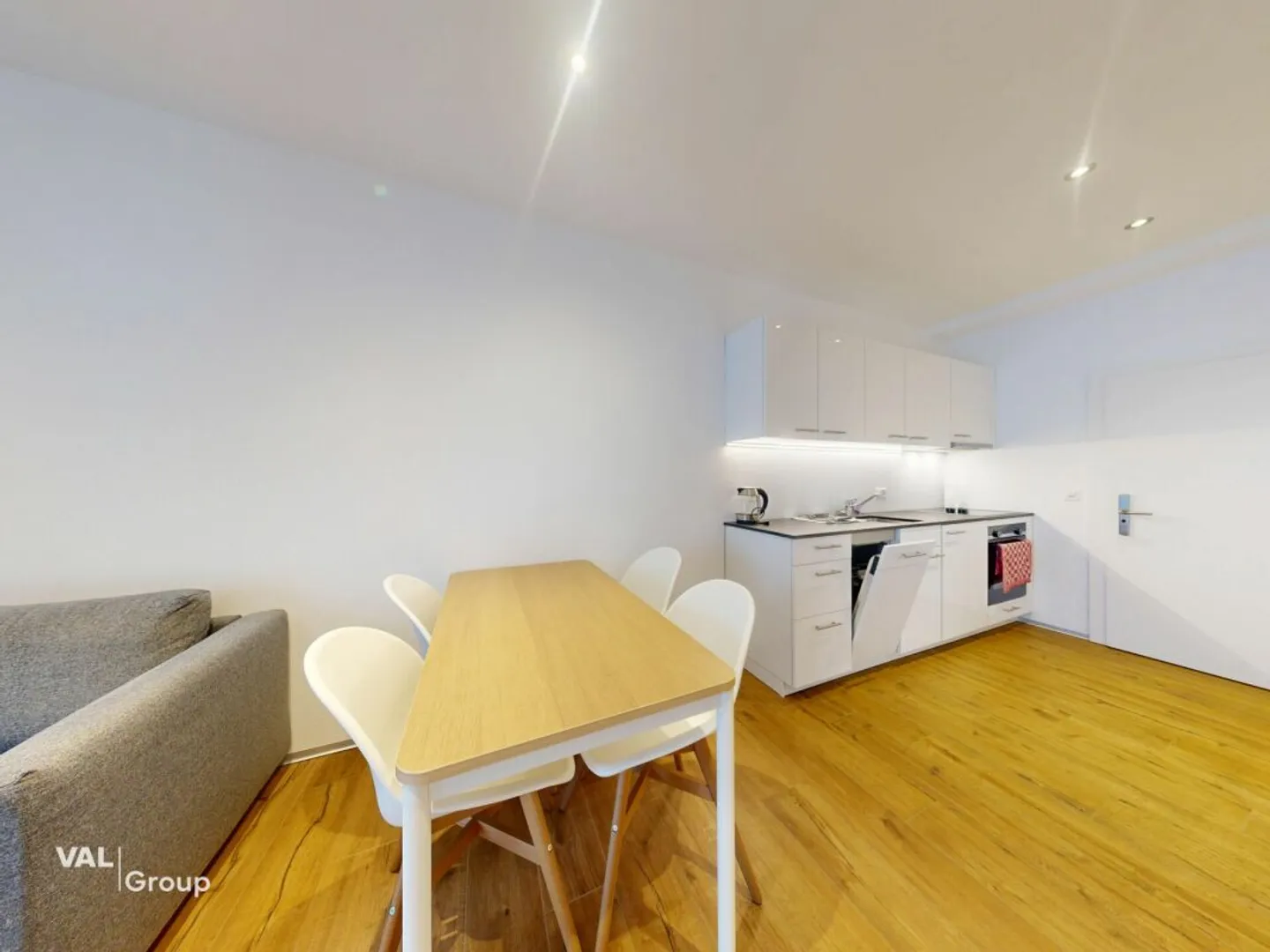 Vie moderne meublée avec excellente connexion à Visp - Photo 3 sur 9