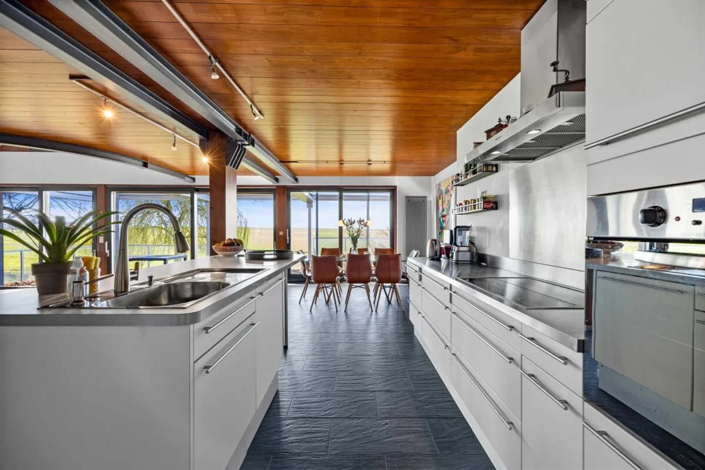 Maison Familiale Charmante - Photo 5 sur 13