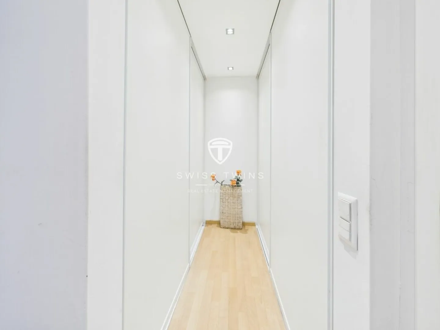 5½-room maisonette apartment with panoramic and mountain views - Photo 13 of 13