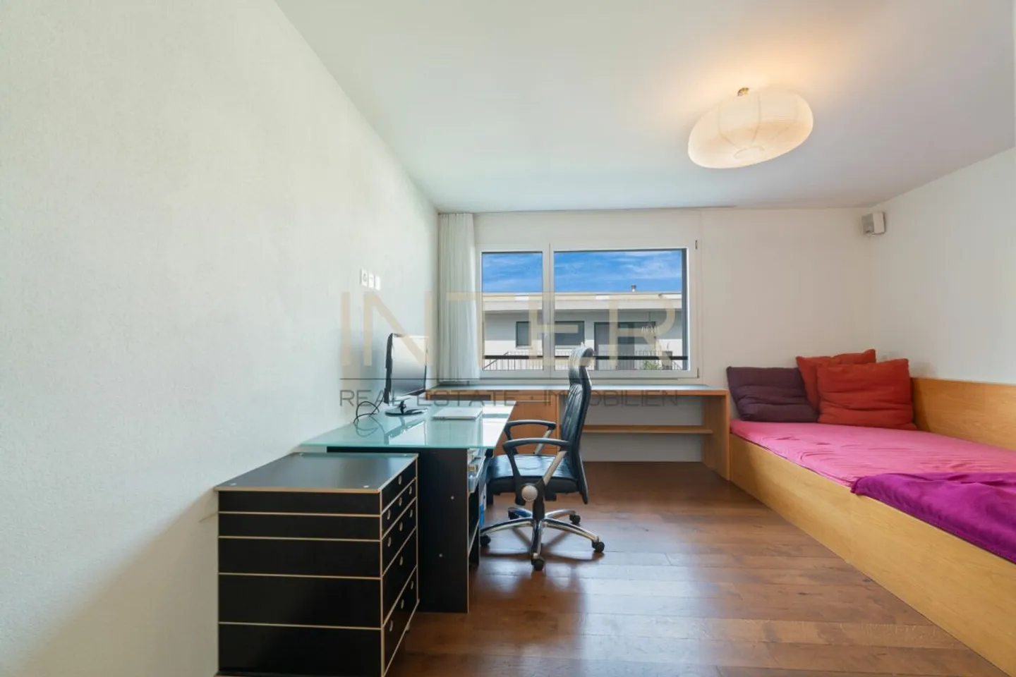 Stylische Attika-Wohnung mit Aussicht - Foto 10 von 13