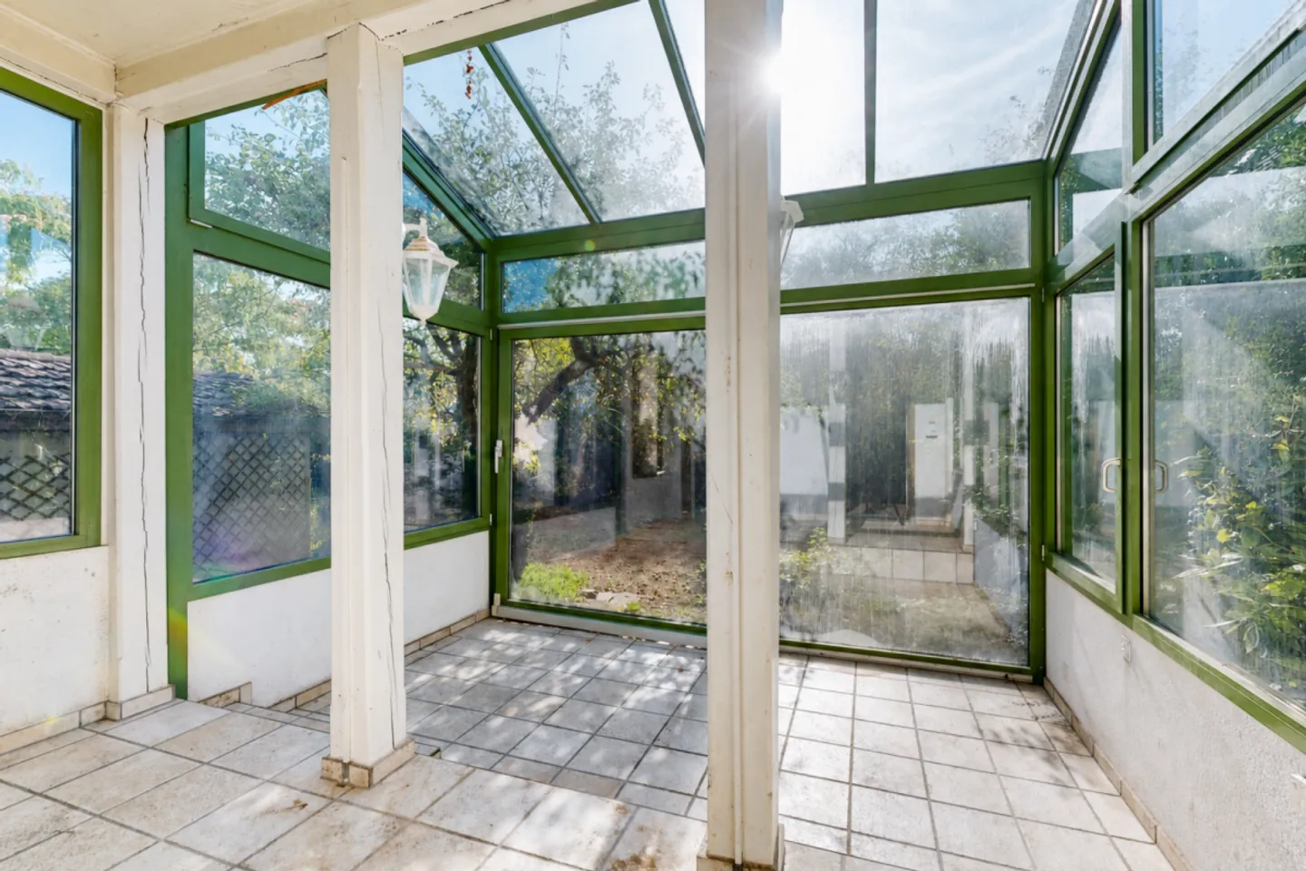 Casa unifamiliare con fascino e riserva di terreno - Foto 5 di 13