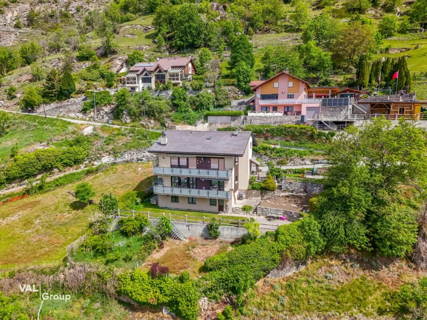Appartamento in affitto esclusivo di 4,5 stanze a Eggerberg - con vista panoramica mozzafiato - Foto 1 di 13