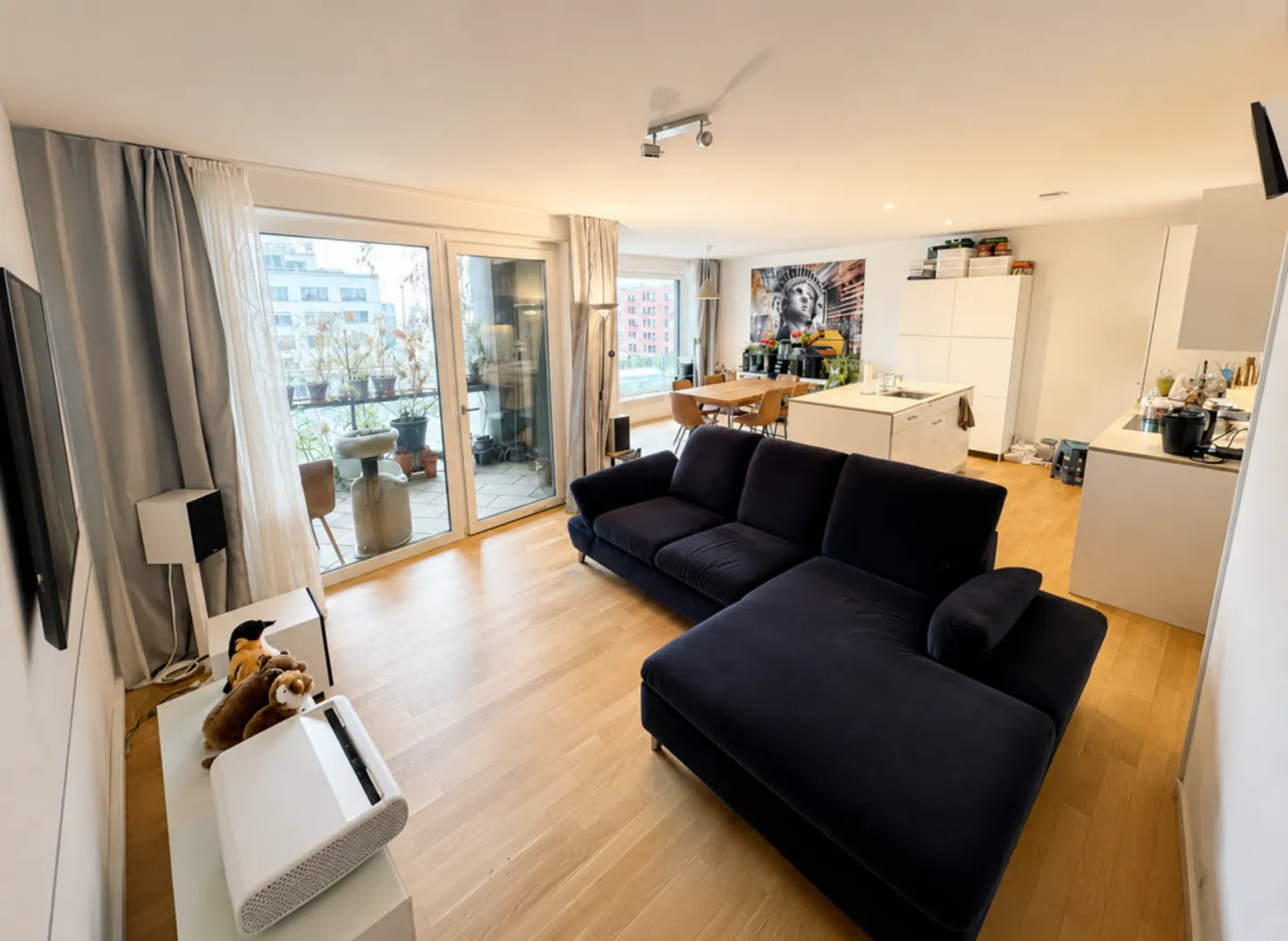 Modernes Apartment in Wallisellen - Foto 2 von 11