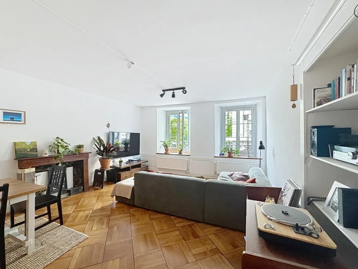 Appartamento di 4,5 locali al 1° piano a Vevey - Foto 1 di 8