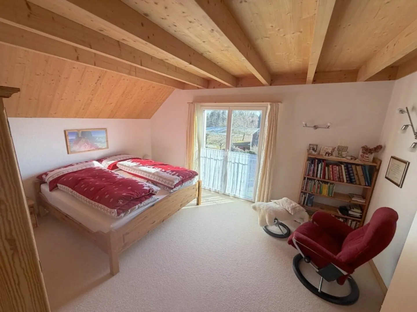 Single-family house with separate entrance and office with toilet. - Photo 8 of 13