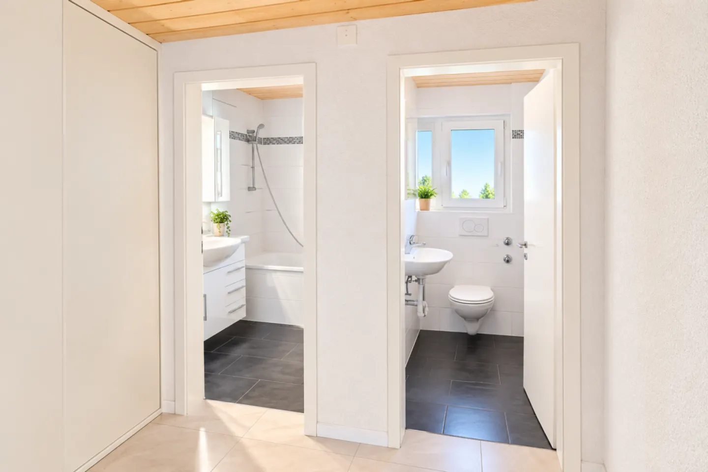 Geräumige 4-Zimmerwohnung mit Balkon - Foto 8 von 8