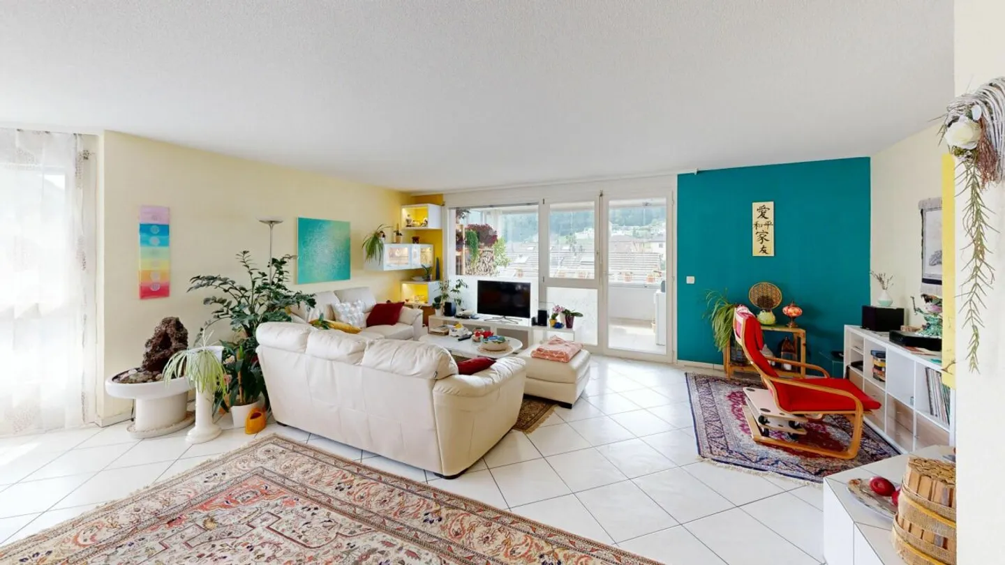 Occasione rara: Appartamento duplex con due balconi - Foto 5 di 13