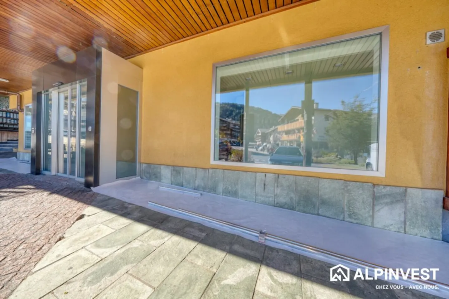Immeuble Commercial avec Appartement - Photo 13 sur 13