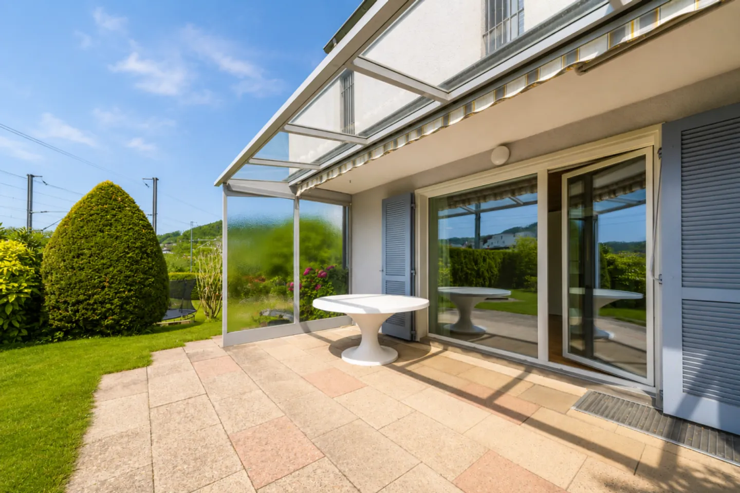 Charmante maison individuelle de 7 pièces avec jardin, terrasse et potentiel de logement indépendant à Uzwil - Photo 13 sur 13