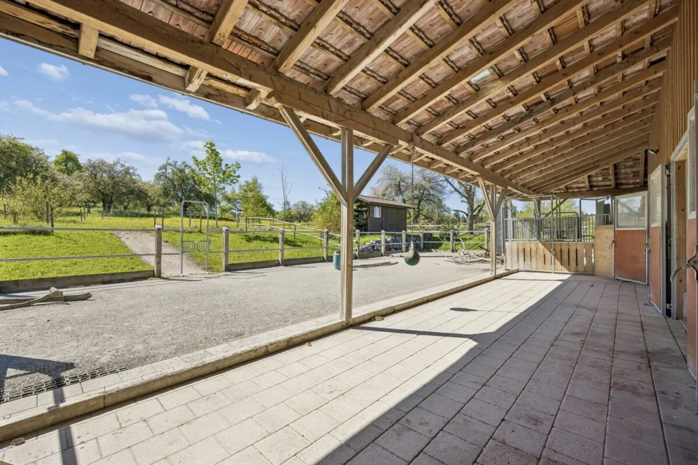 Luxuriöses Bauernhaus mit Reitanlage - Foto 3 von 9