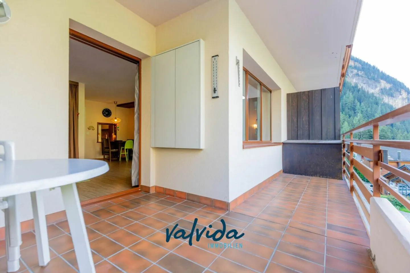 Panorama. Montagnes. Leukerbad. - appartement spacieux de 1,5 pièce dans un emplacement privilégié - Photo 7 sur 13